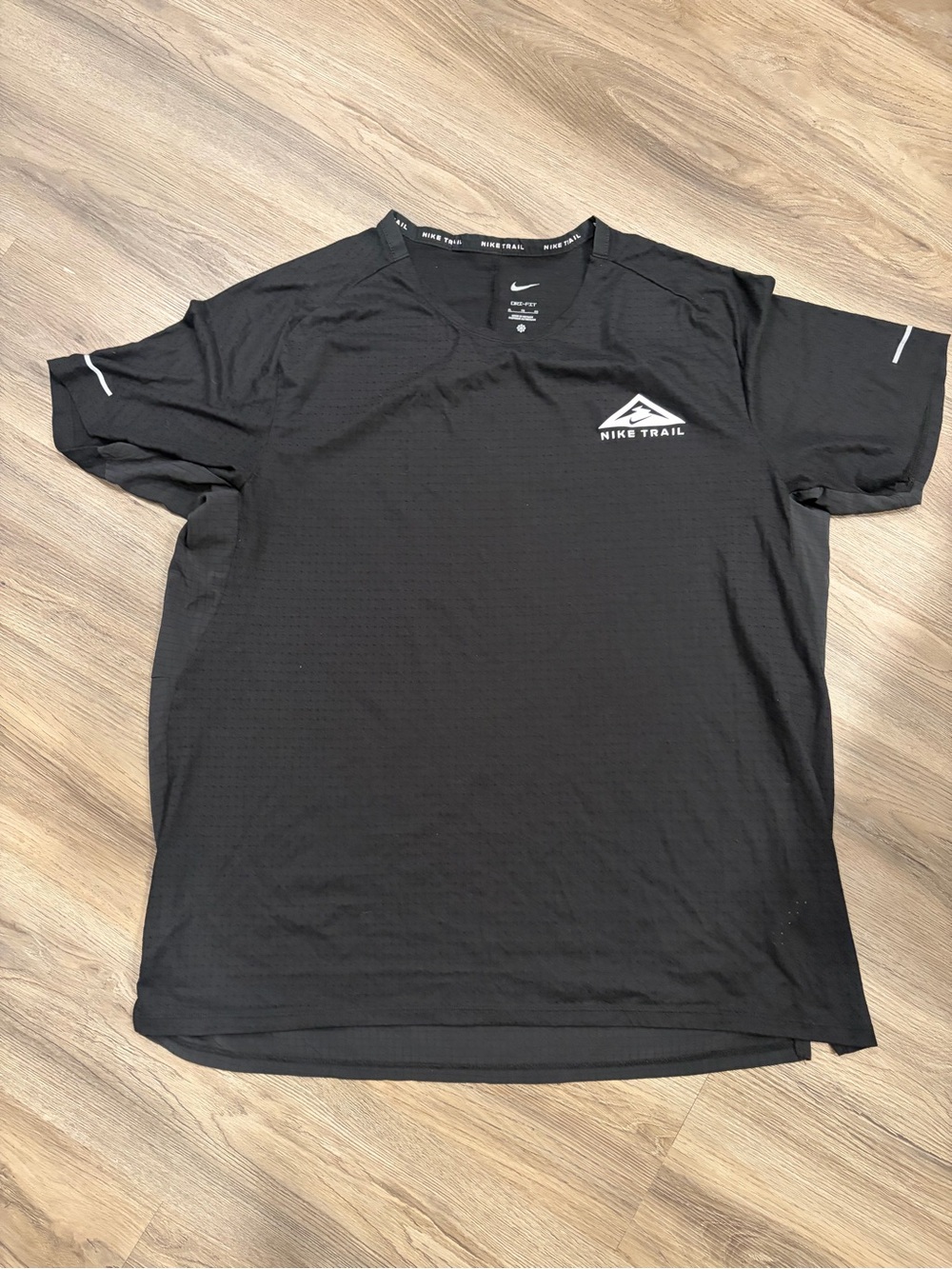 Nike Trail Black Short-Sleeve Performance Tee
